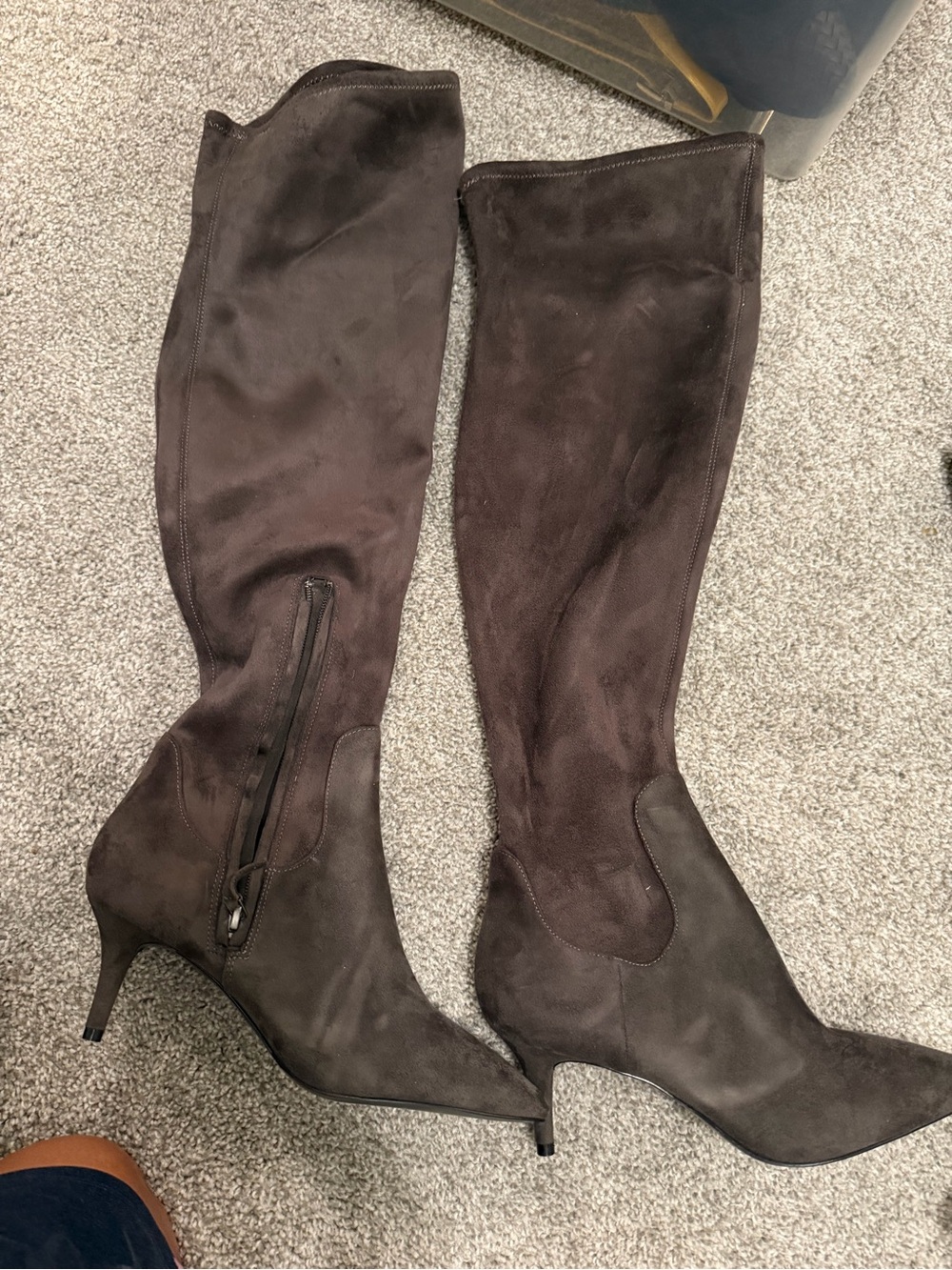 Nine West Womens Marcia Dark Grey Suede